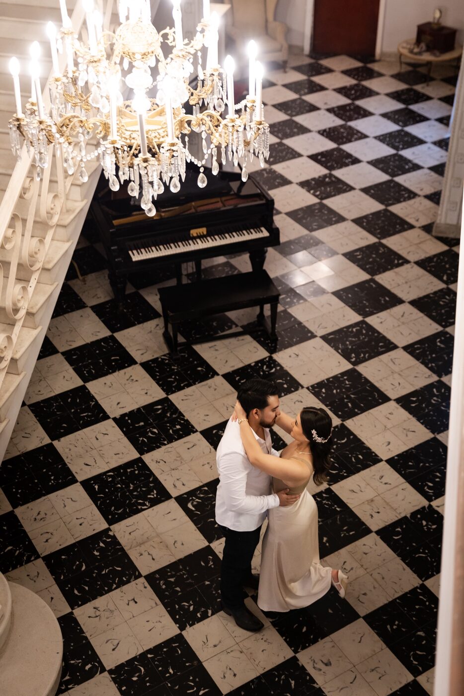 Emily y Santiesteban